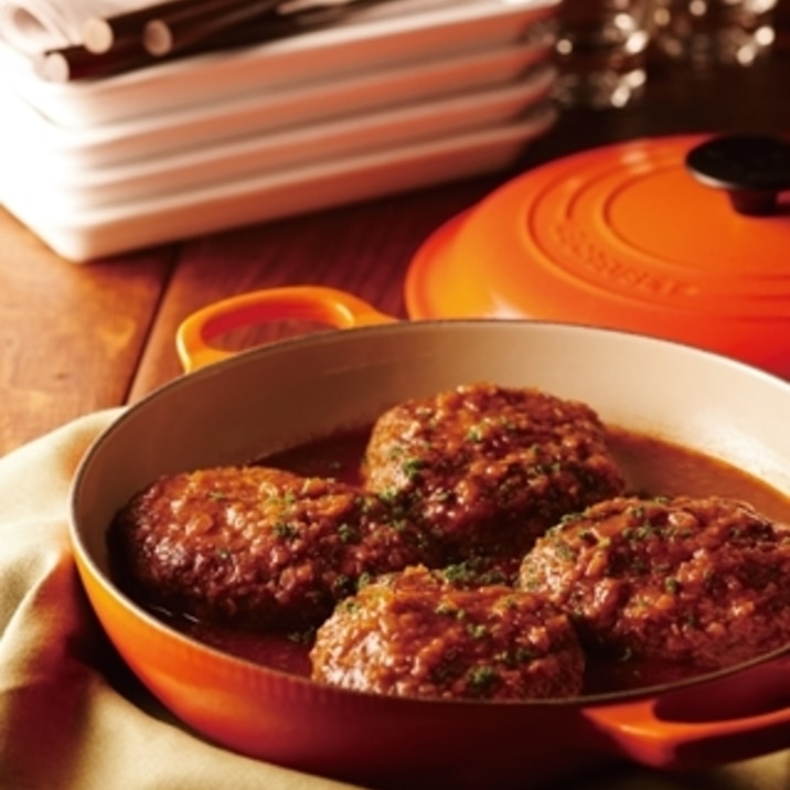 ル クルーゼ公式 煮込みハンバーグ レシピ 作り方 By ル クルーゼ公式ショップ 楽天レシピ